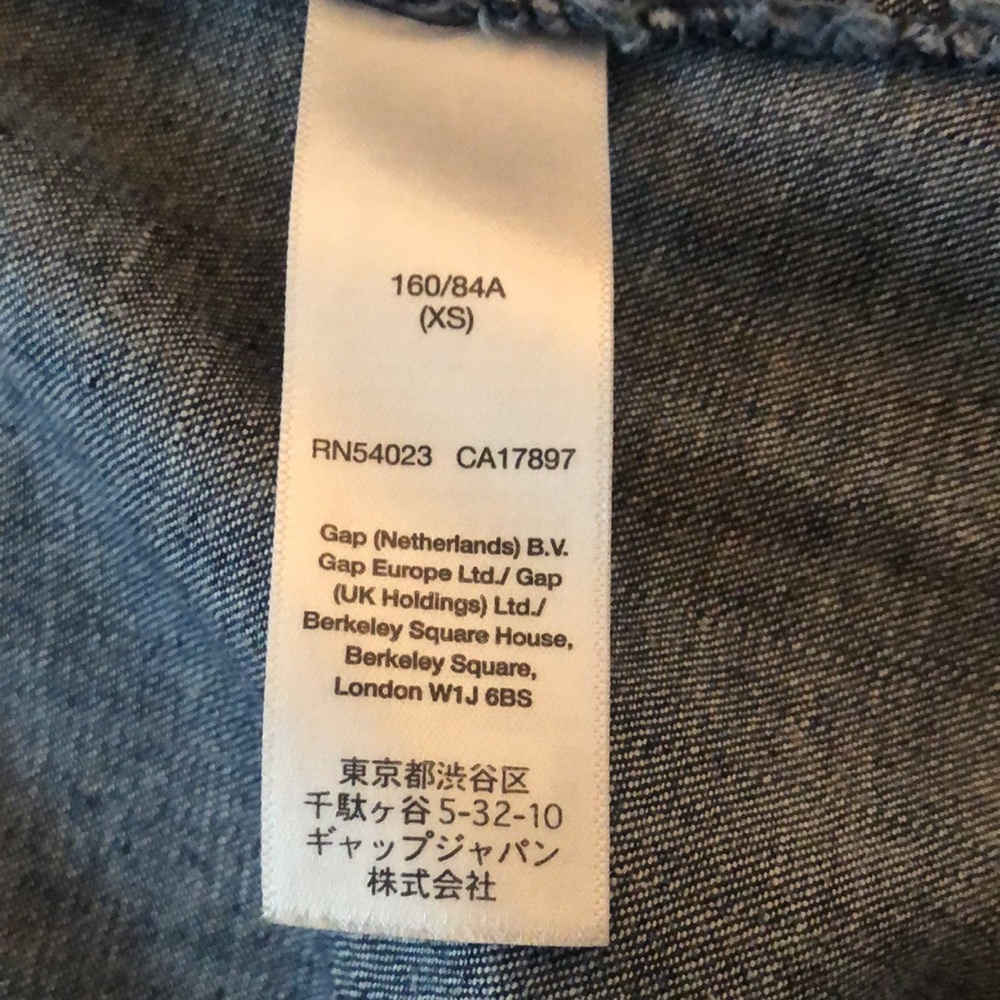 GAP Denim shirt button up Size XS - Picture 6 of 8
